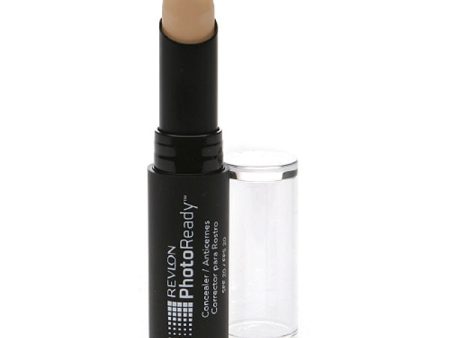 REVLON - Photoready Concealer #002 Light - 0.11 oz. (3.2 g) on Sale